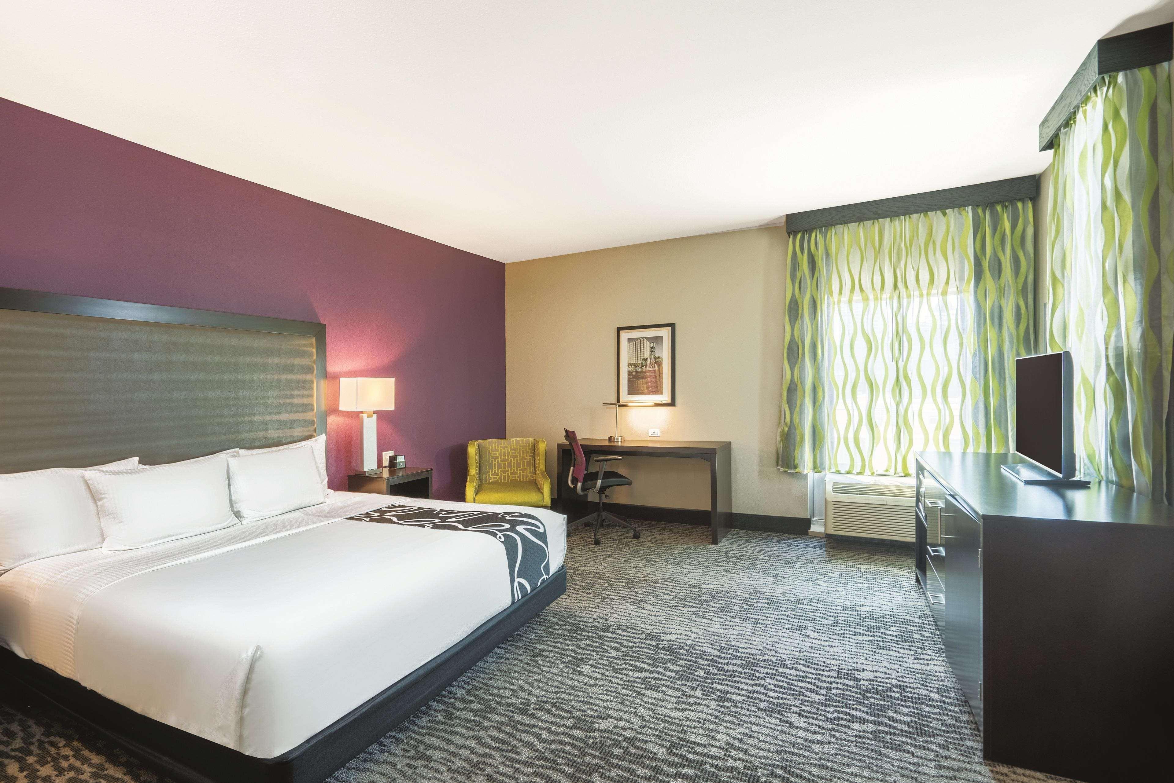 La Quinta By Wyndham Memphis Downtown Hotel Екстериор снимка