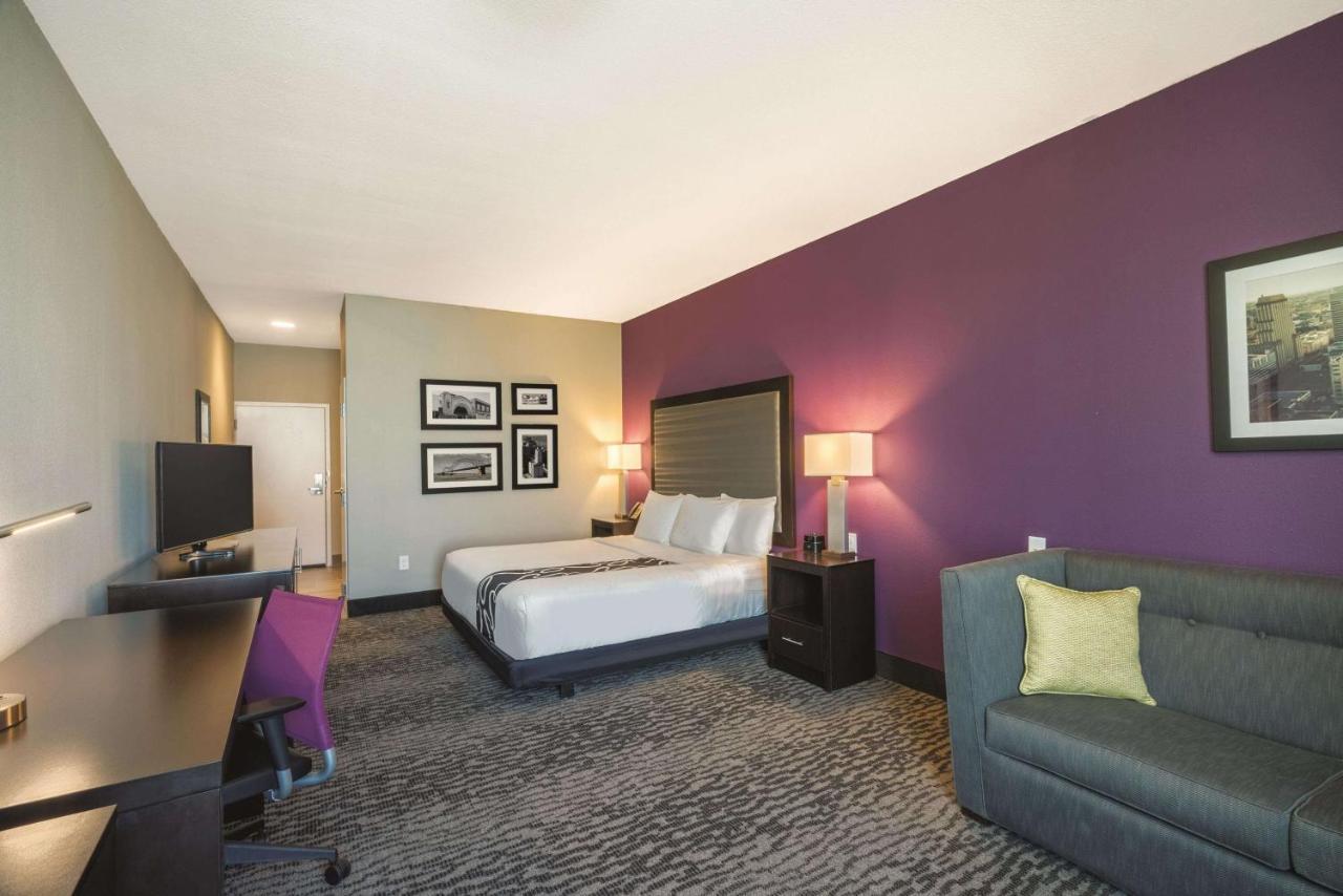 La Quinta By Wyndham Memphis Downtown Hotel Екстериор снимка