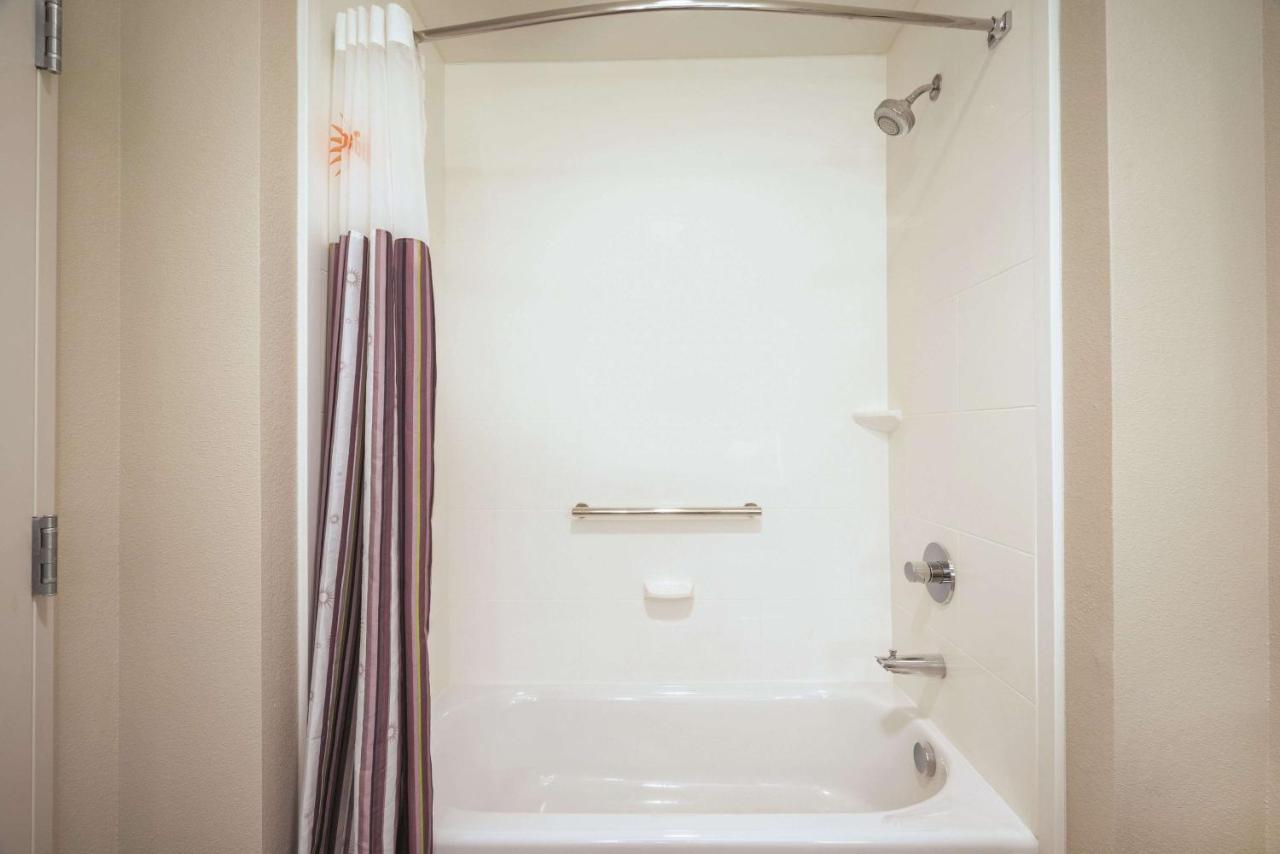 La Quinta By Wyndham Memphis Downtown Hotel Екстериор снимка